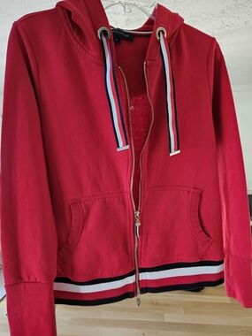 Tommy Hilfiger Red Zip-Up Hoodie with Tricolor Stripe Details
